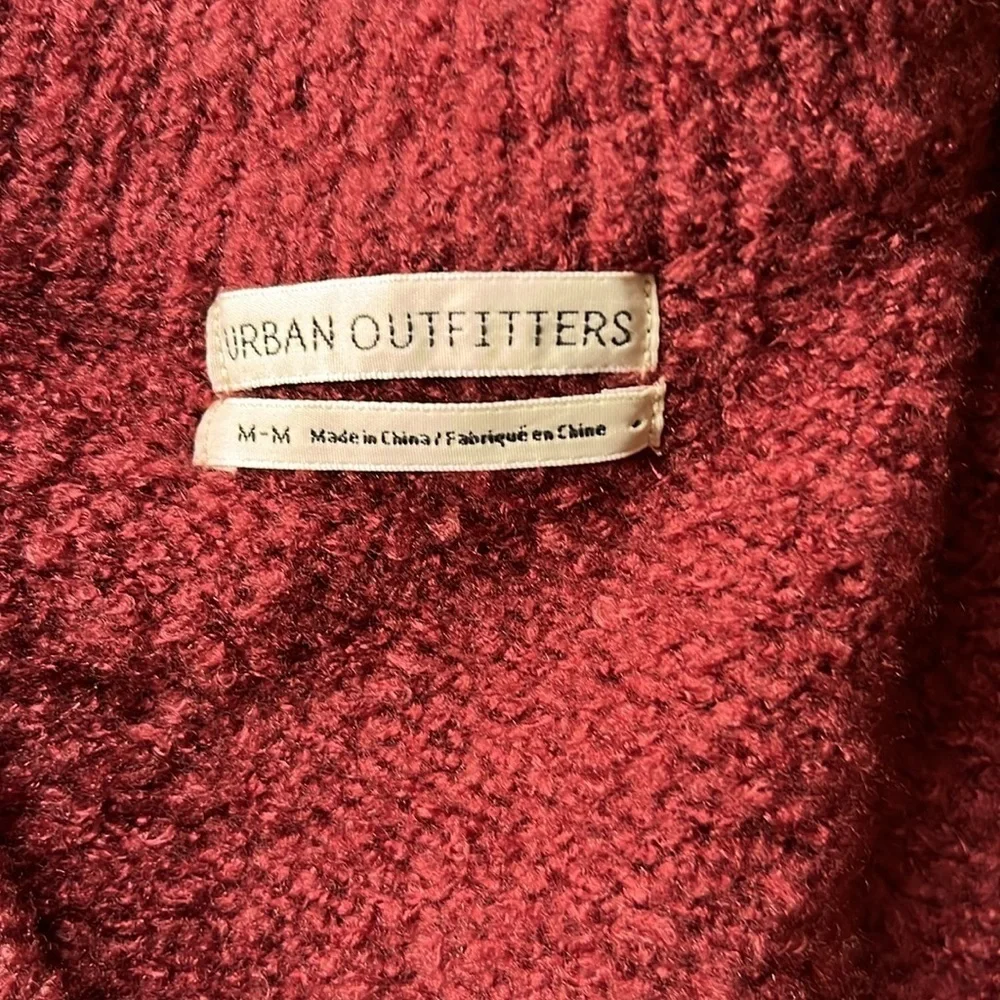 Urban Outfitters Rosie Oversized Chunky V-Neck Sweater Burgundy Wine Red Medium - Picture 5 of 13